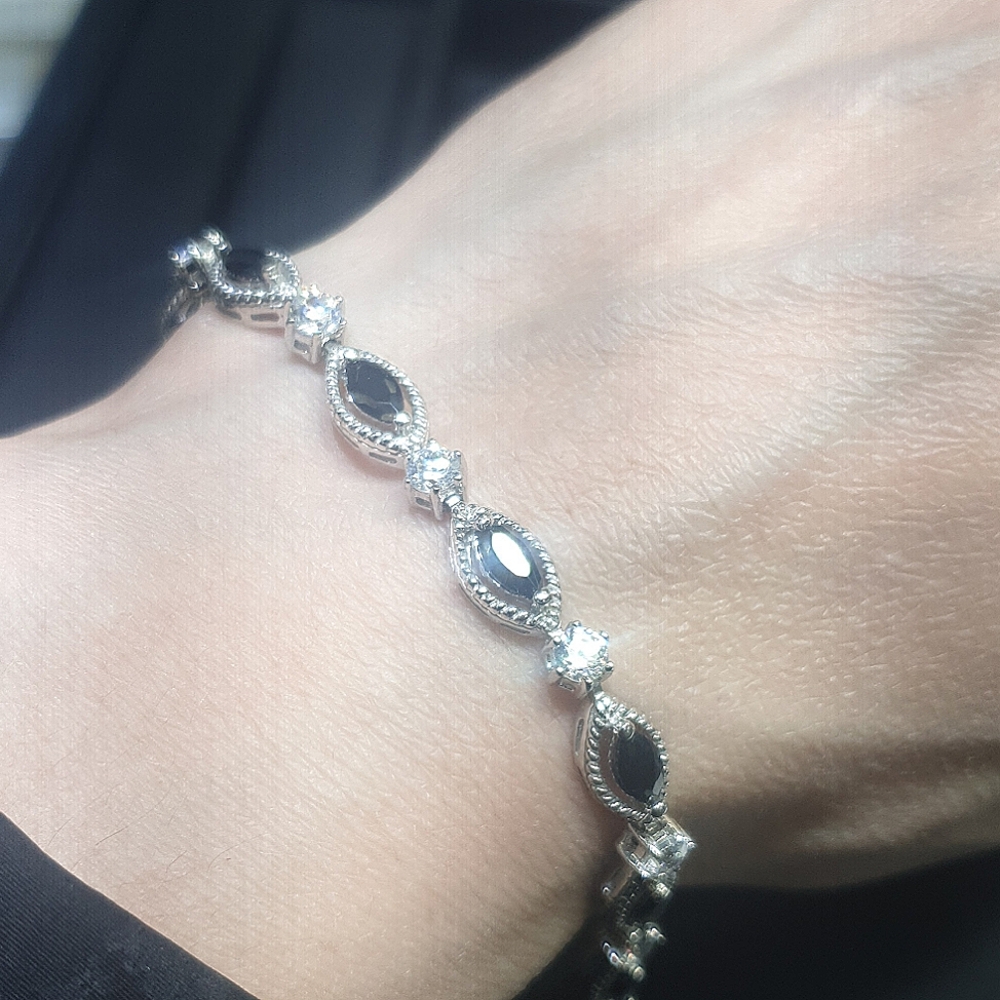 Onyx bracelet